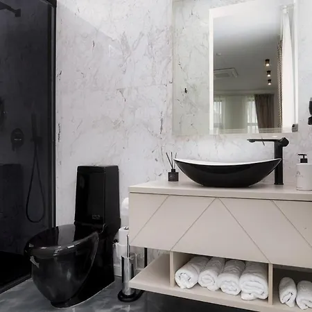 Peninsula Luxury & Spa 2 Lumina
